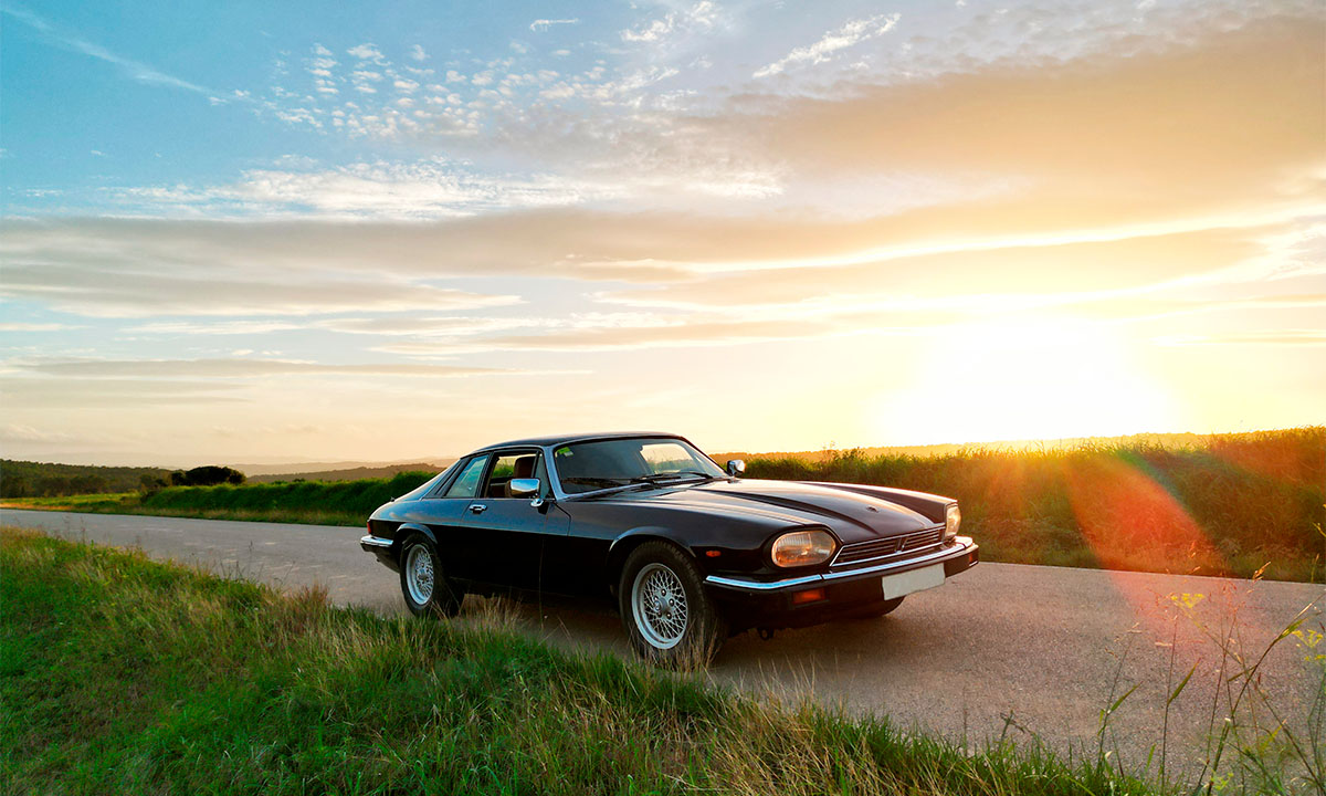 Cómo proteger tu coche clásico en un garaje comunitario