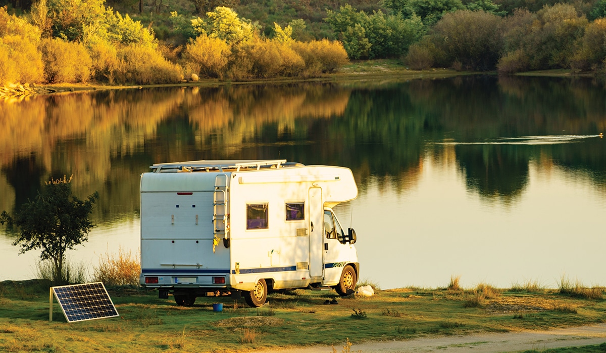Baterías en caravaning: AGM vs litio (LiFePO4), vida útil, seguridad y cuándo compensa