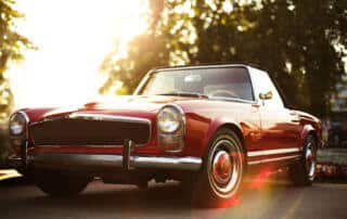 Herencia de un coche clásico: trámites, impuestos y seguro